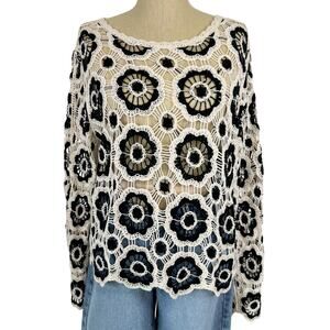 Women's Adiva Black White Floral Crotchet Long Sleeve Top Shirt (Sz L)